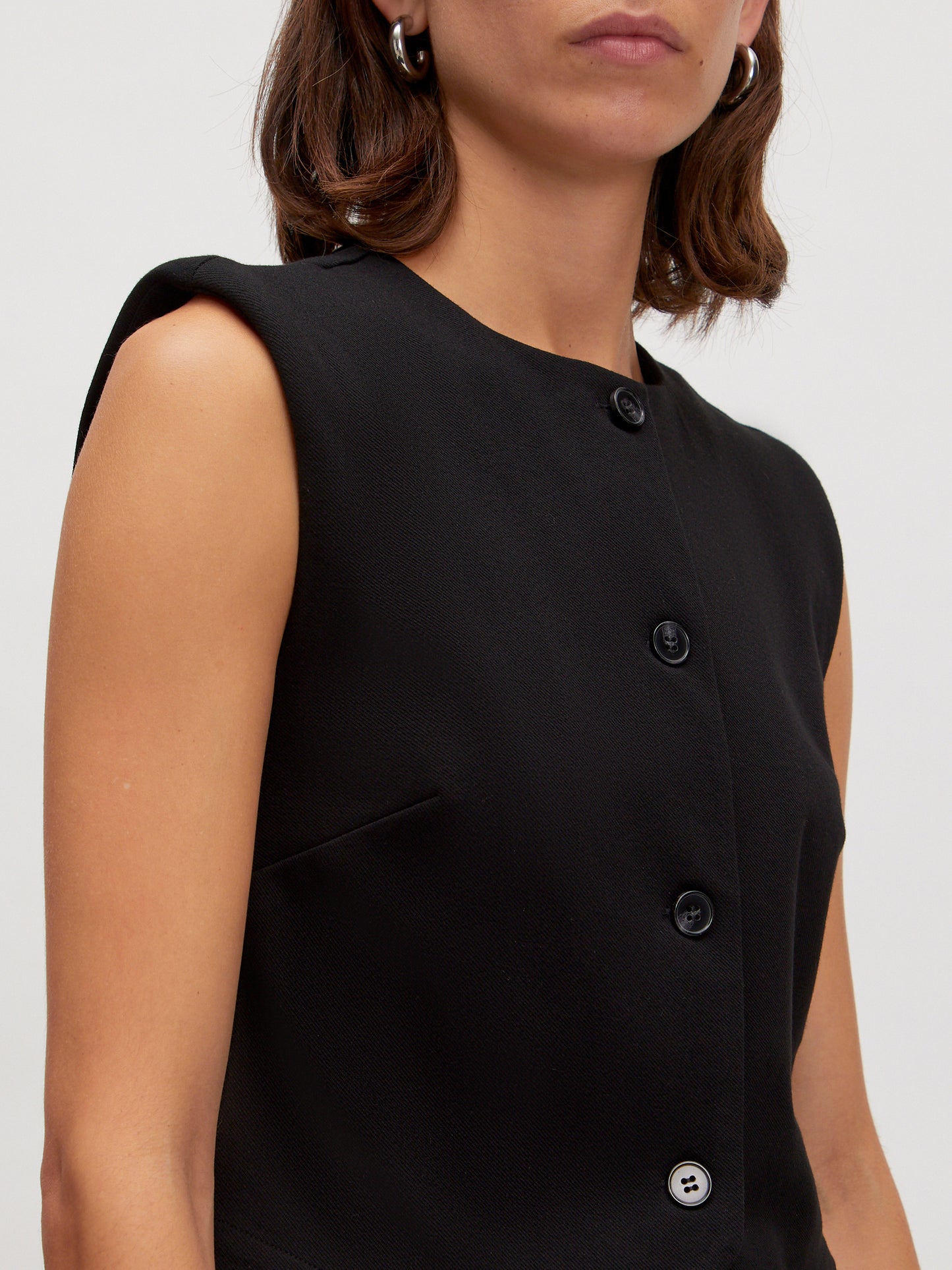 Dorit Vest