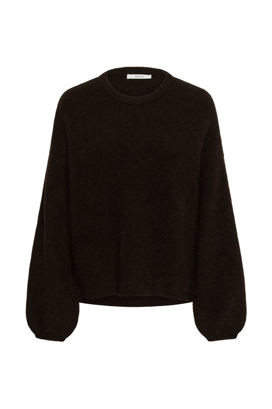 Alpha Slit Pullover