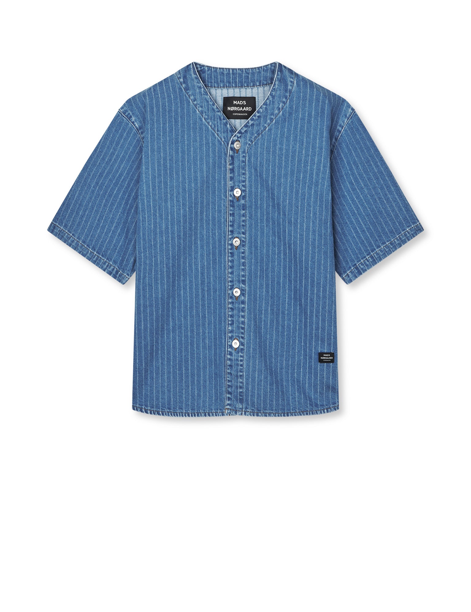 Striped Denim Paradise Shirt von Mads Nørgaard – Frontansicht
