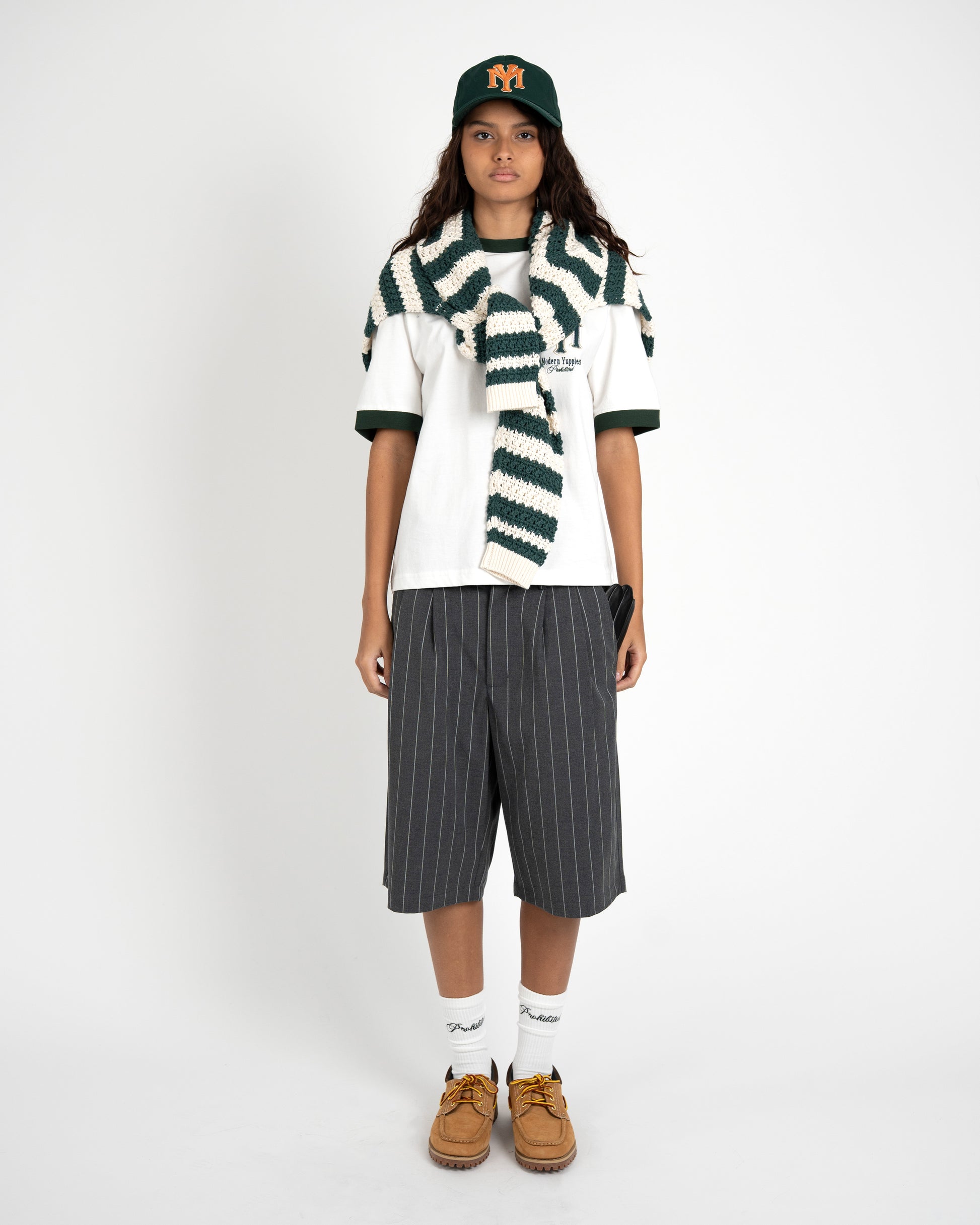Prohibited Newport Pleated Shorts Dark Grey – Damen Frontansicht
