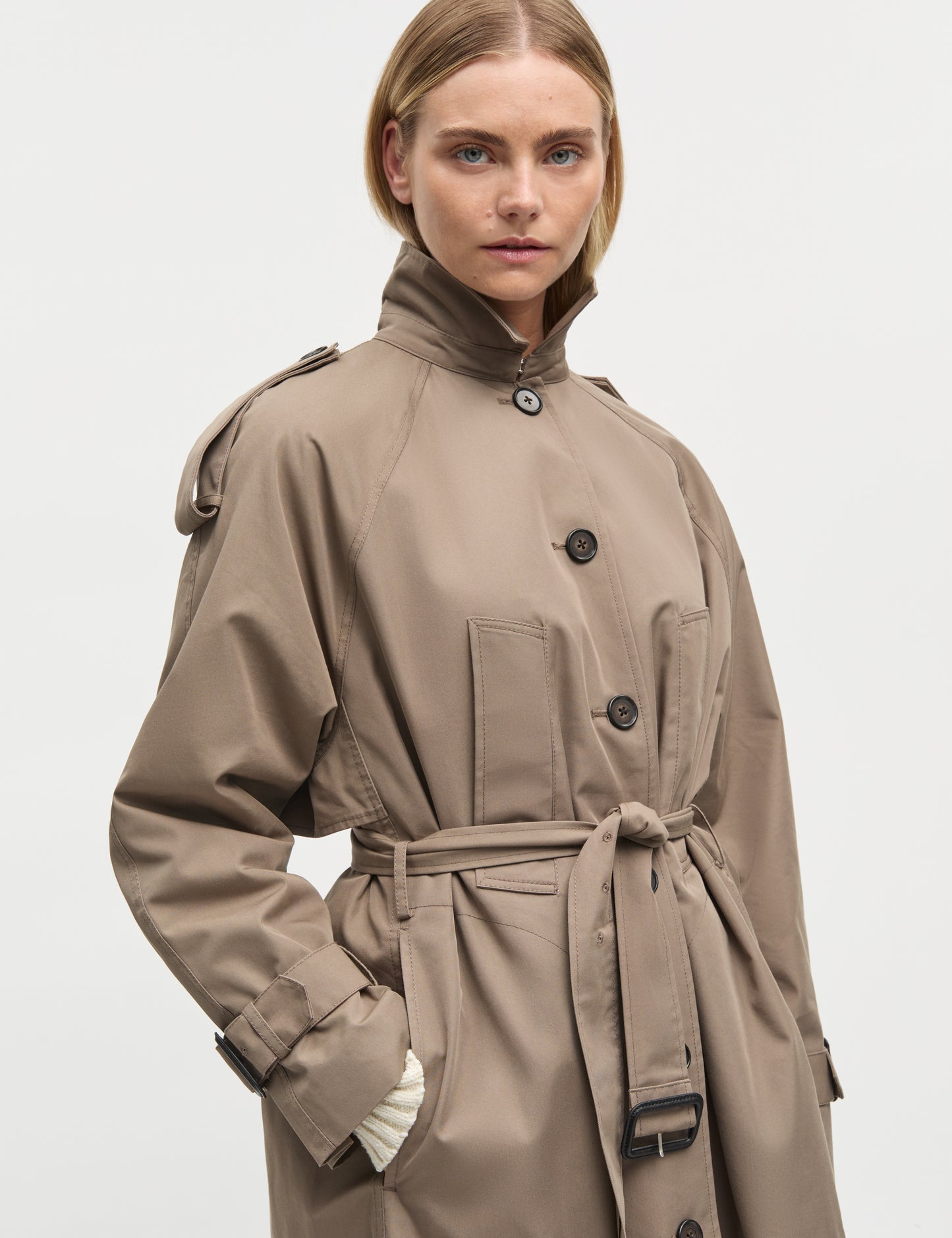 Detailansicht Mads Nørgaard Cotton Pol Benley Trench Coat