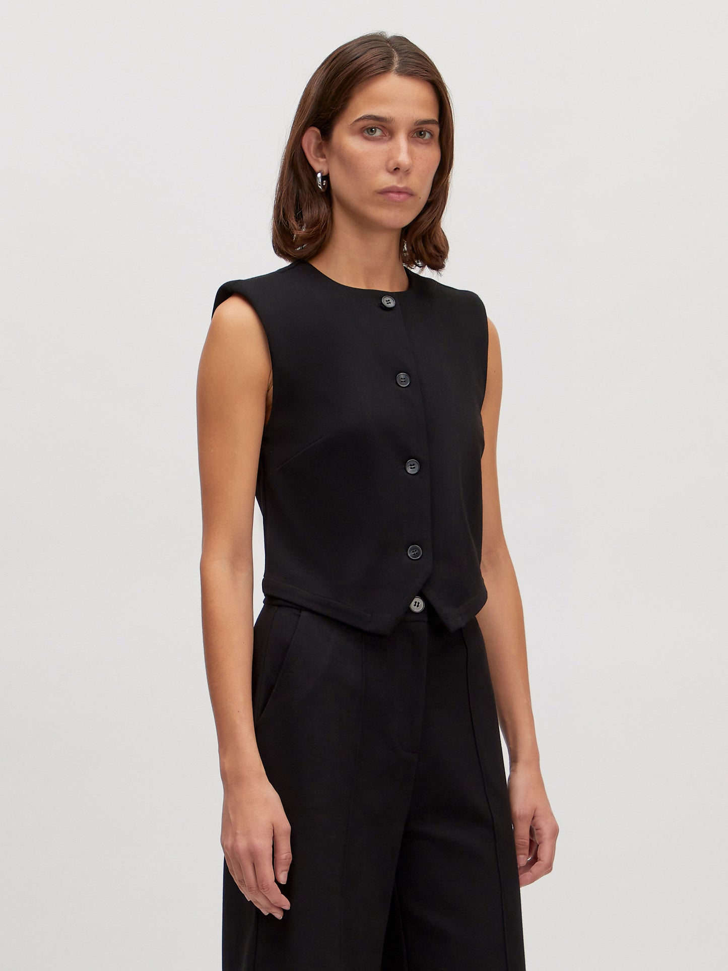 Dorit Vest