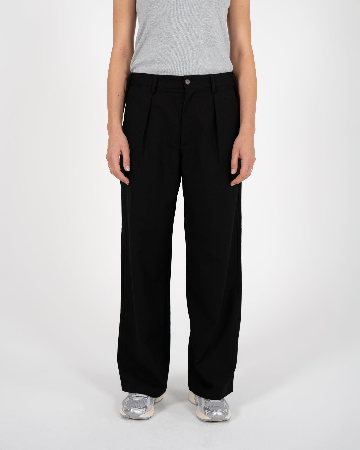 SoHo Pleated Pants